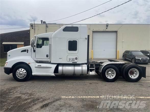 Kenworth T660 牵引车