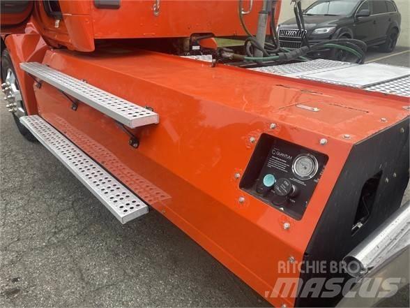Kenworth T680 牵引车