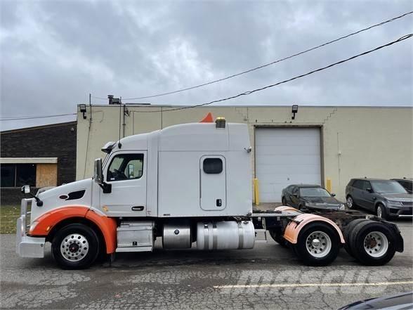 Peterbilt 579 牵引车