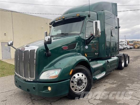 Peterbilt 579 牵引车