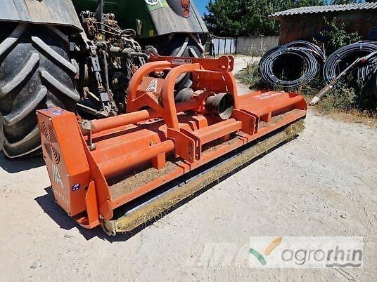 Agrimaster RV 320 牧场割草机和切顶器