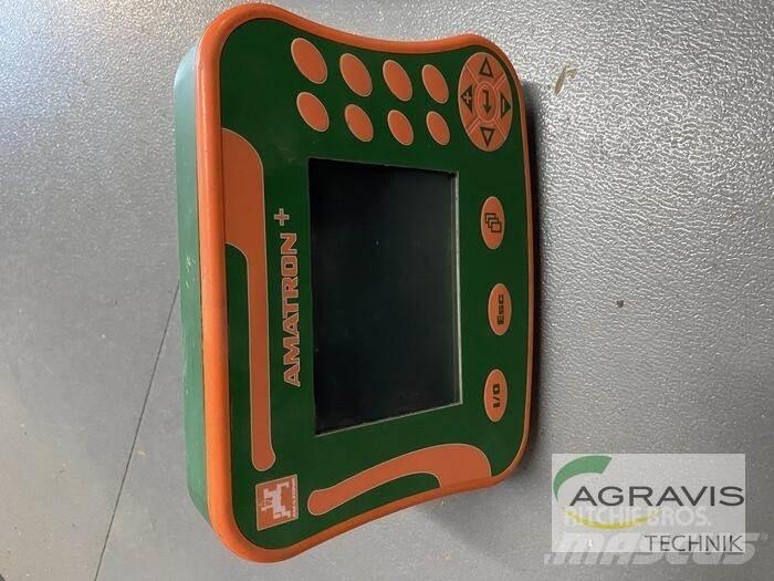 Amazone UX 5200 牵引式喷雾机