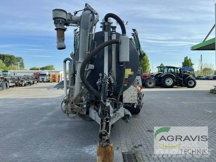 Briri VTTW 19300 撒肥机