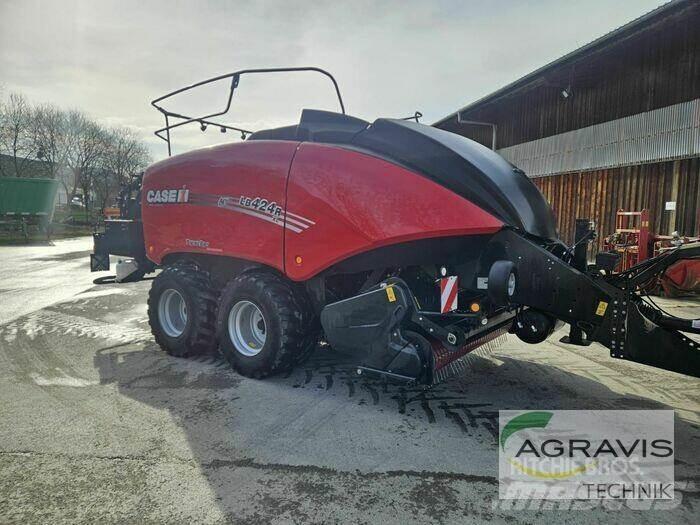 Case IH LB 424 R RL6 方捆打捆机