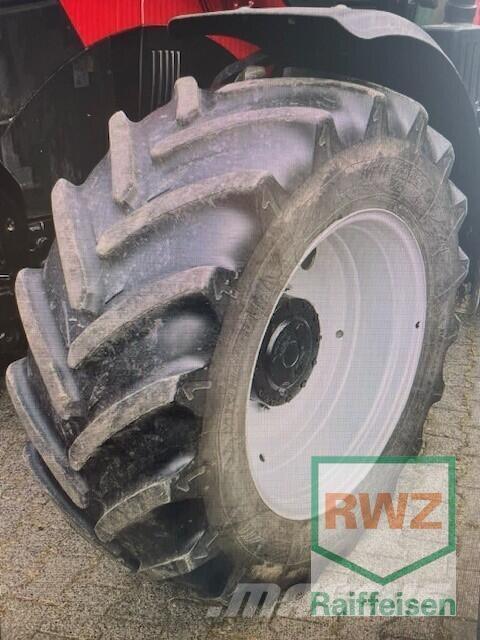 Case IH Luxxum 120 拖拉机/农用车