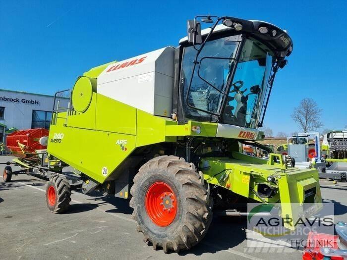 CLAAS AVERO 240 联合收割机