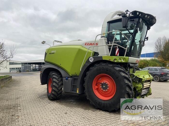 CLAAS JAGUAR 950 自走式青贮饲料收割机