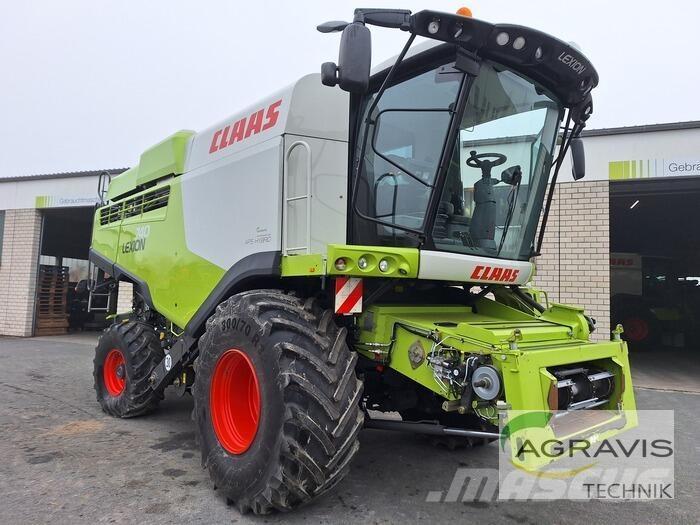 CLAAS LEXION 740 联合收割机