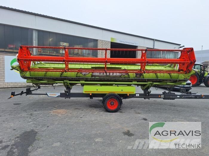 CLAAS LEXION 740 联合收割机