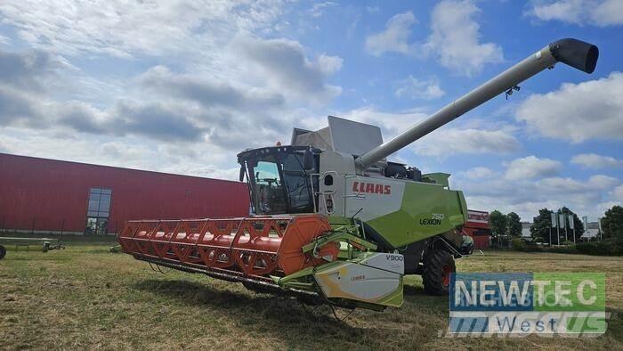CLAAS LEXION 750 联合收割机