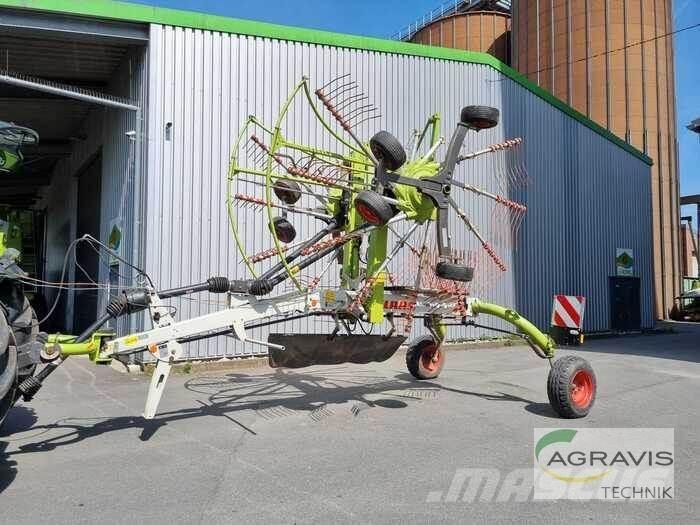 CLAAS LINER 2700 犁耙和摊草机