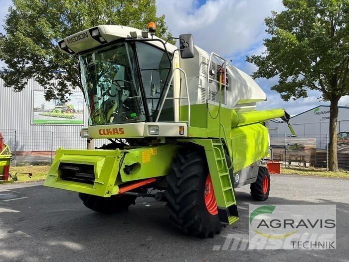 CLAAS MEDION 310 联合收割机