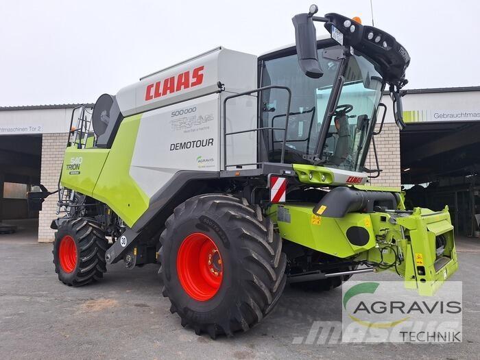 CLAAS TRION 540 联合收割机
