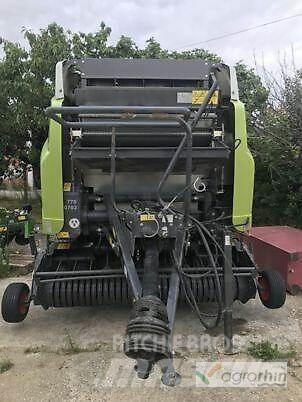 CLAAS VARIANT 450 圆捆打捆机