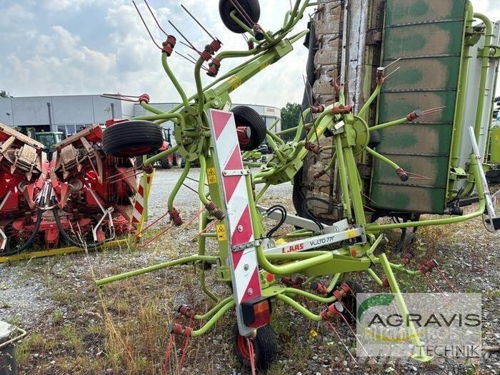 CLAAS VOLTO 770 犁耙和摊草机