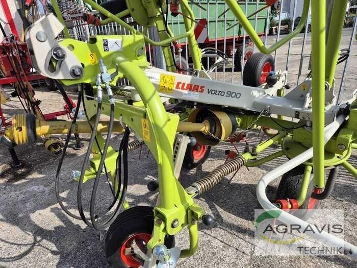 CLAAS VOLTO 900 犁耙和摊草机
