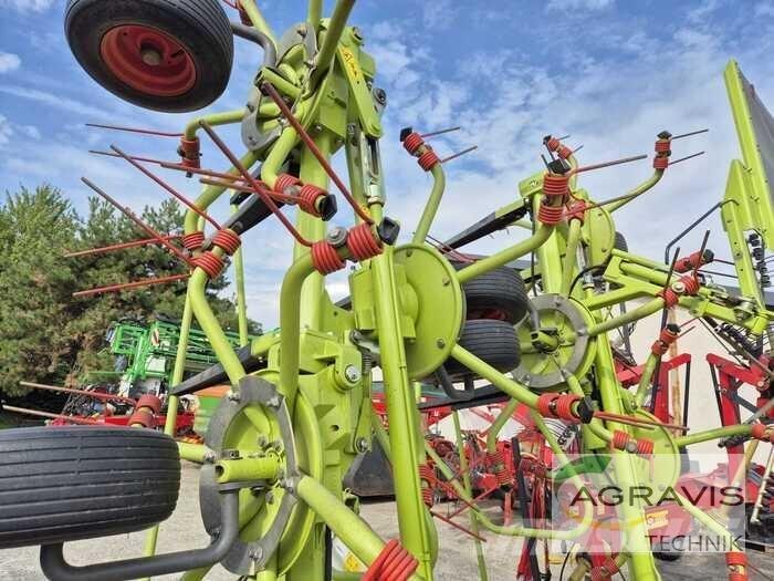 CLAAS VOLTO 900 犁耙和摊草机