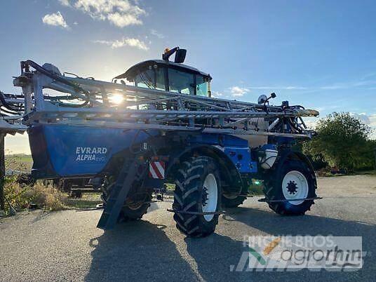 Evrard ALPHA 4100 EVO 牵引式喷雾机