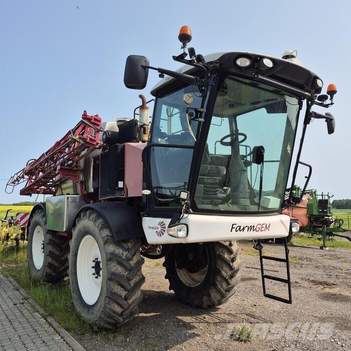FarmGEM Sapphire III 牵引式喷雾机