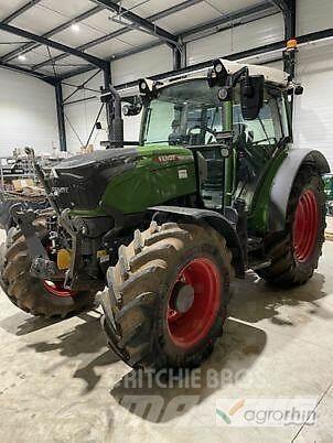 Fendt 211 VARIO 拖拉机/农用车