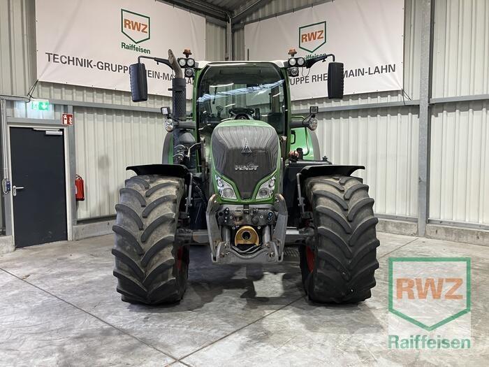 Fendt 700 Vario S4 拖拉机/农用车