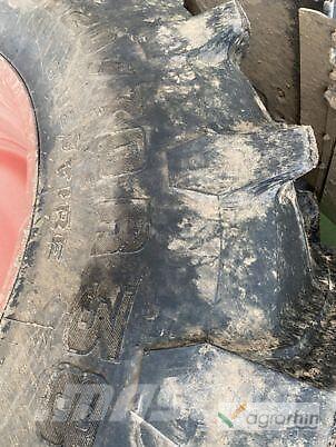 Fendt 711 VARIO TMS 拖拉机/农用车