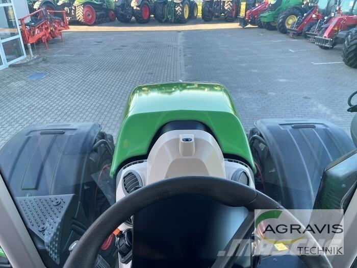 Fendt 724 VARIO GEN-6 拖拉机/农用车