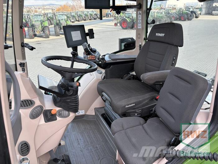 Fendt 728 Vario 拖拉机/农用车