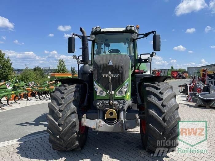 Fendt 828 Vario S4 拖拉机/农用车