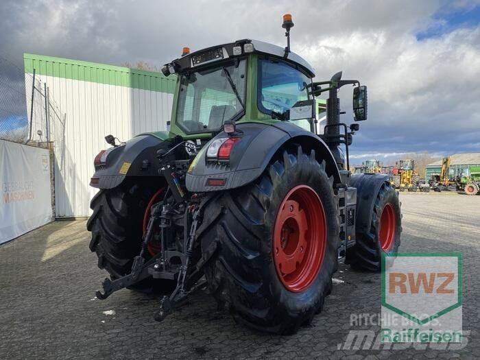 Fendt 828 Vario S4 拖拉机/农用车
