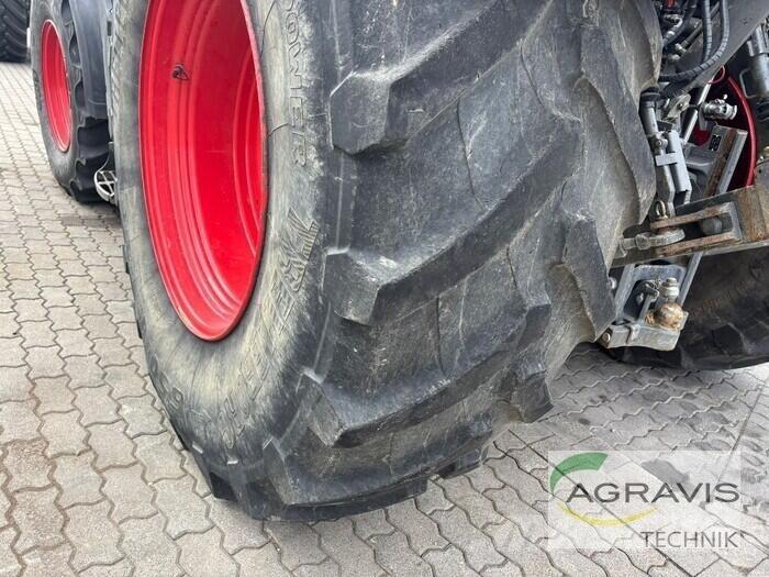 Fendt 828 VARIO S4 拖拉机/农用车