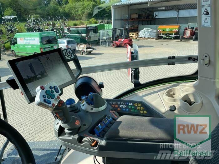 Fendt 933 Vario 拖拉机/农用车