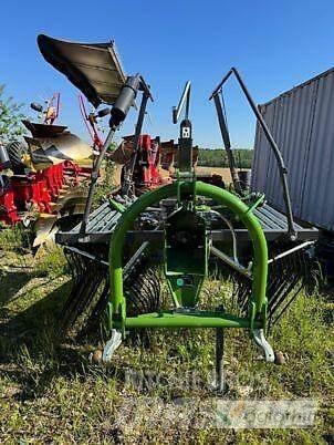 Fendt FORMER 426 DN 犁耙和摊草机