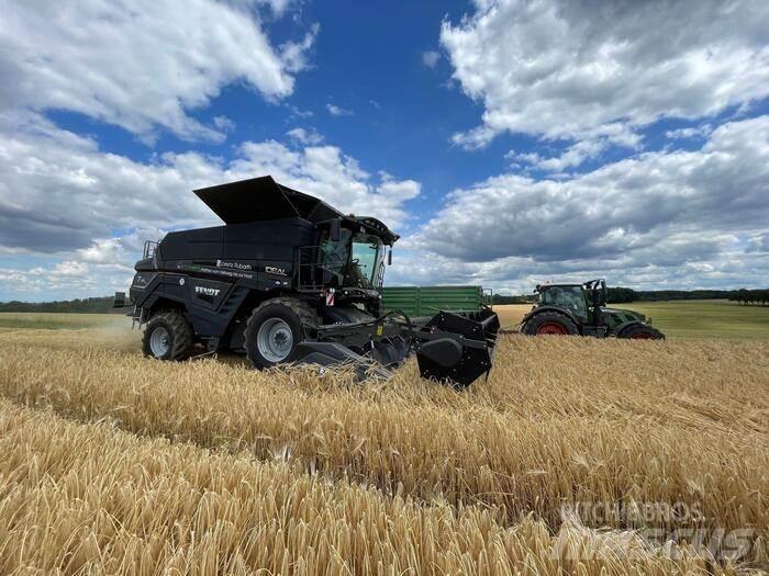Fendt IDEAL 7 PL 联合收割机