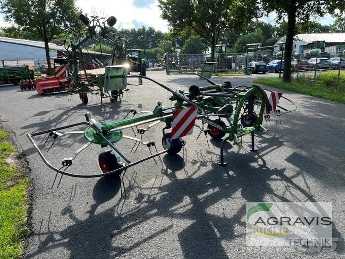 Fendt TWISTER 5204 DN 犁耙和摊草机
