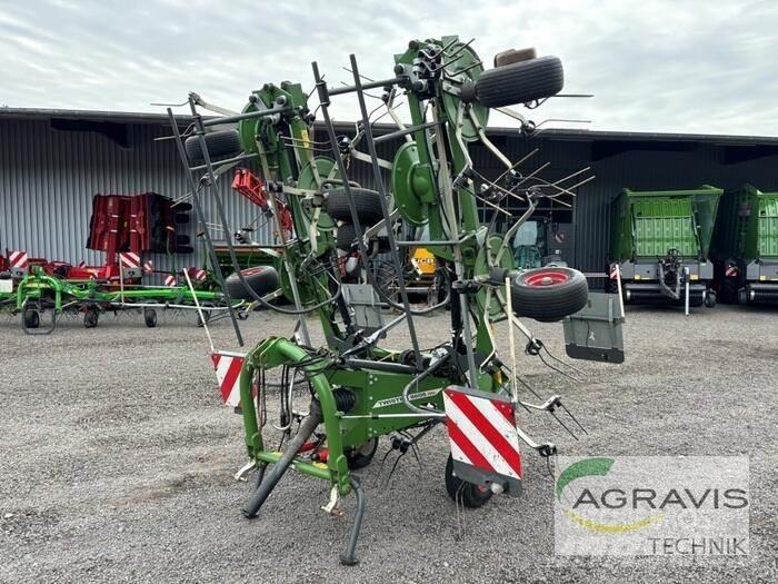 Fendt TWISTER 8608 DN 犁耙和摊草机