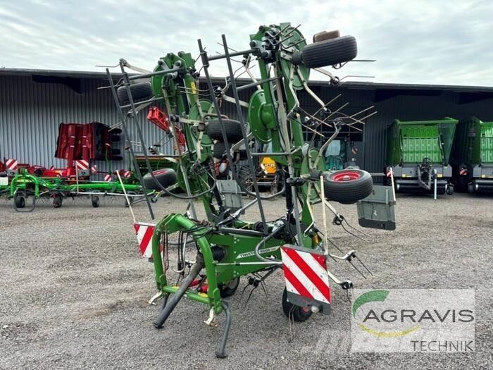 Fendt TWISTER 8608 DN 犁耙和摊草机