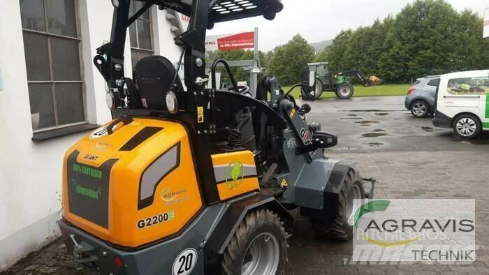 GiANT G2200E-3 轮式装载机