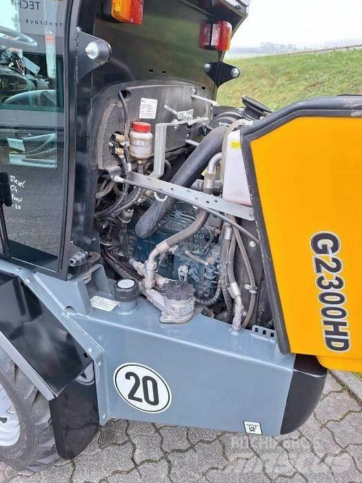 GiANT G2300 HD 轮式装载机