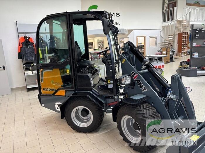 GiANT G2300 HD 轮式装载机