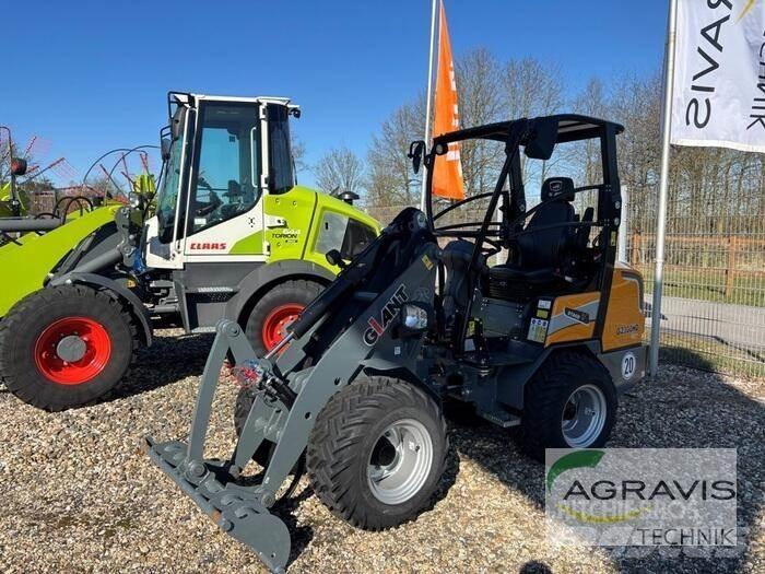 GiANT G2300 HD 轮式装载机