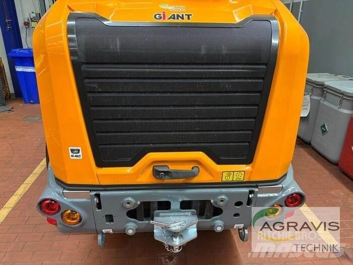 GiANT G5000 轮式装载机