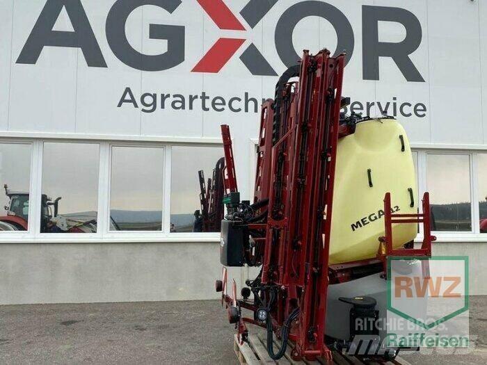 Hardi Mega 1200 牵引式喷雾机