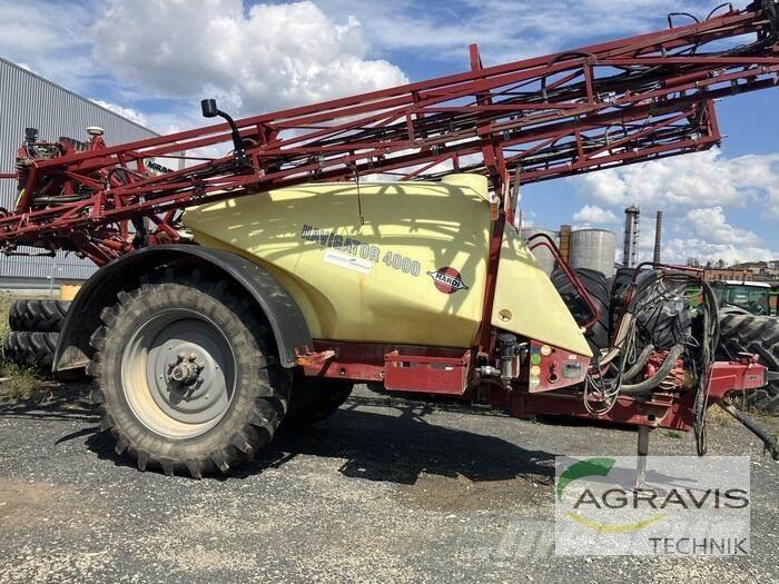 Hardi NAVIGATOR 4000 L 牵引式喷雾机