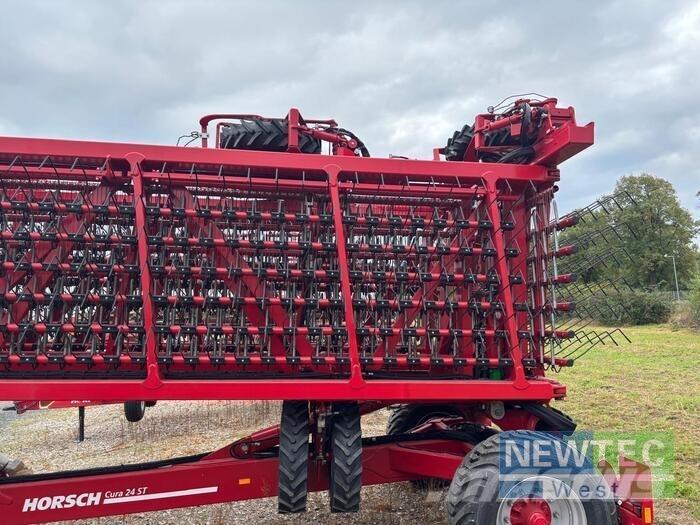 Horsch CURA 24 ST 牧场割草机和切顶器