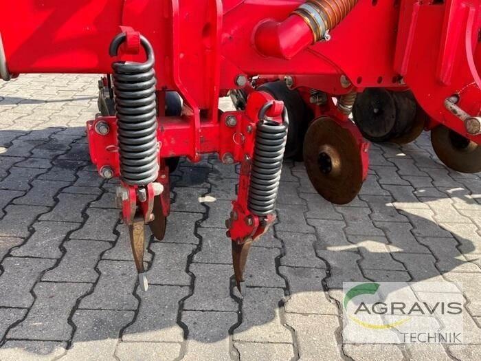 Horsch MAESTRO 8 RC 条播机