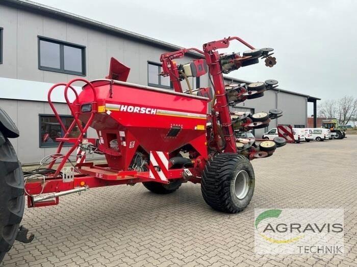 Horsch MAISTRO 8 CC 条播机