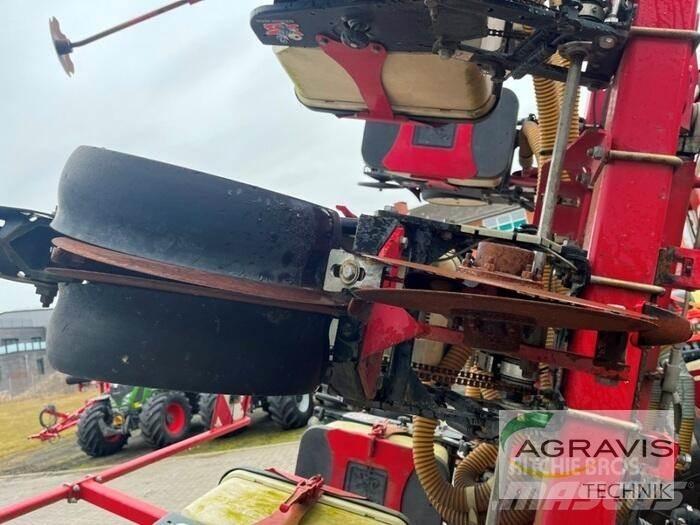 Horsch MAISTRO 8 CC 条播机