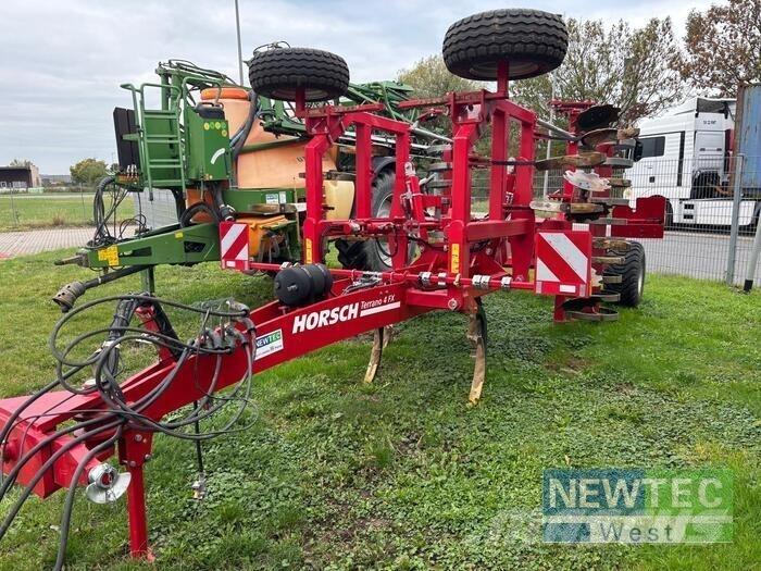 Horsch TERRANO 4 FX 手扶中耕机