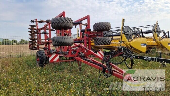 Horsch TERRANO 6 FM 手扶中耕机